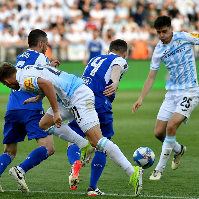 Dinamo je pobjedom u Rijeci stigao do dvostruke krune