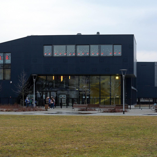 OŠ Alojzija Stepinca u zagrebačkim Vrbanima