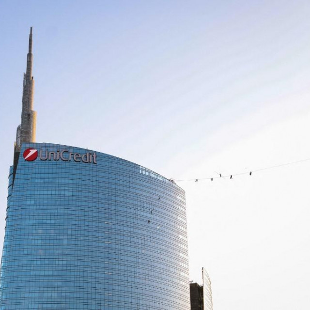 Zgrada UniCredita u Milanu