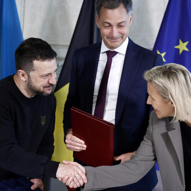 Volodimir Zelenski, Alexander De Croo i Ludivine Dedonder 