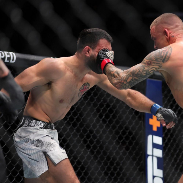 Benoit Saint Denis (lijevo) vs. Dustin Poirier (desno)
