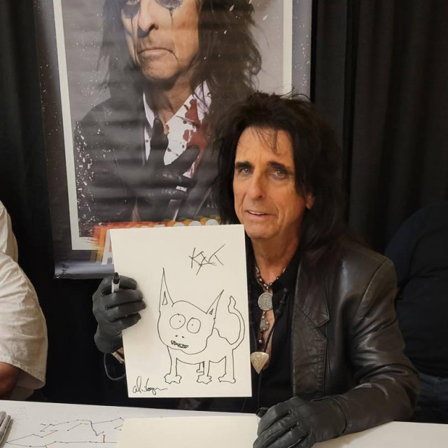 Alice Cooper sa svojim crtežom mačke