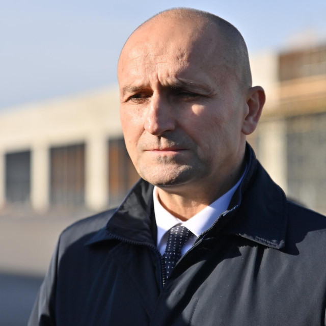 Ivan Anušić
 