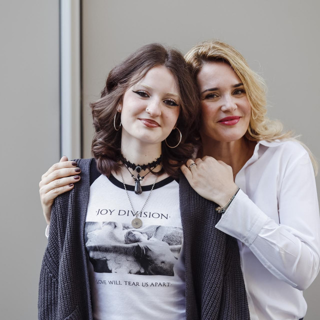 Zagreb, 270524.
Ulica Ede Murtica.
Lana Pavic i kcer Lara Borna Brkljac.