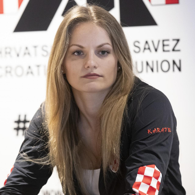 Lucija Lesjak