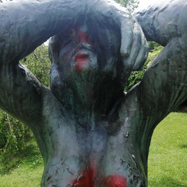 Skulptura ‘Buđenje‘