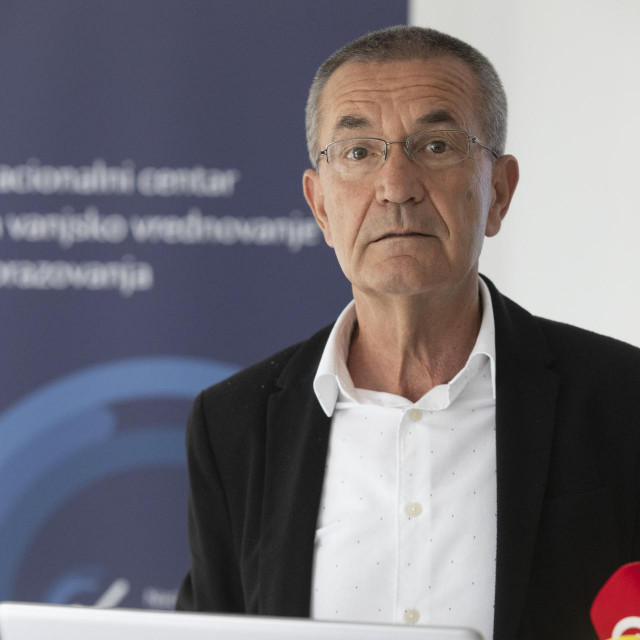 Vinko Filipović, ravnatelj Nacionalnog centra za vanjsko vrednovanje obrazovanja, predstavio je rezultate nacionalnih ispita ucenika četvrtog i osmog razreda osnovnih skola 