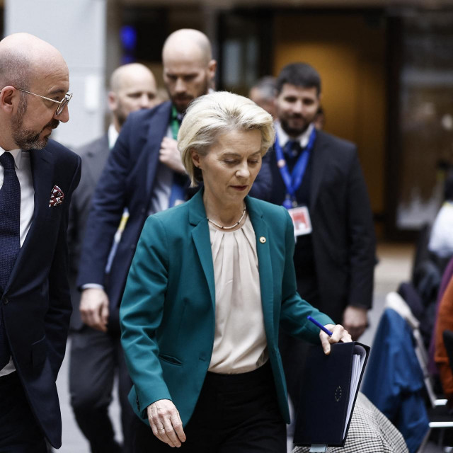 Ursula von der Leyen i Charles Michel