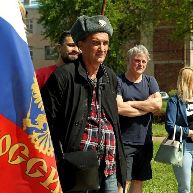 Ilustracija, proruski prosvjednici u Nišu