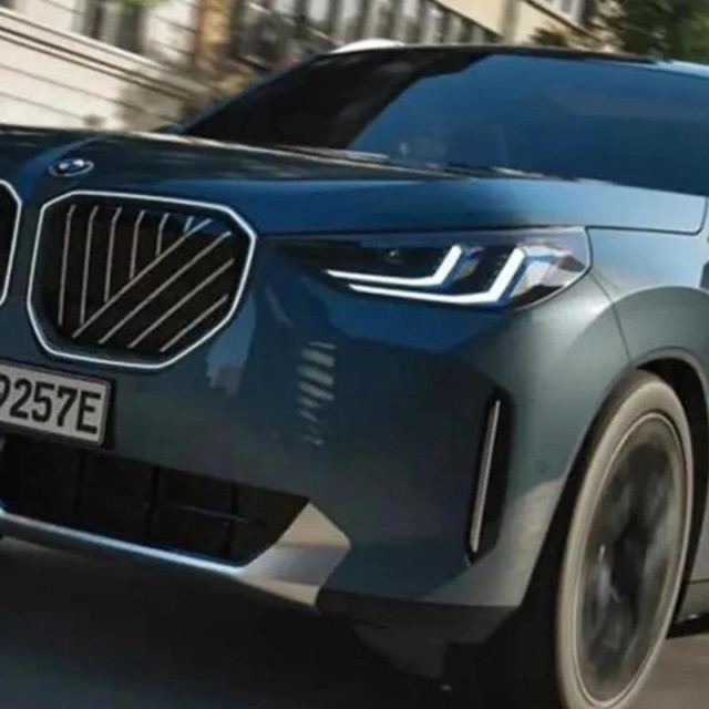 ‘Procurila‘ je fotografija novog BMW-a X3