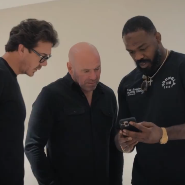 Jones, White i Campbell