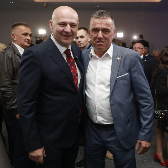 Mislav Kolakušić i Stipo Mlinarić Ćipe (DP)