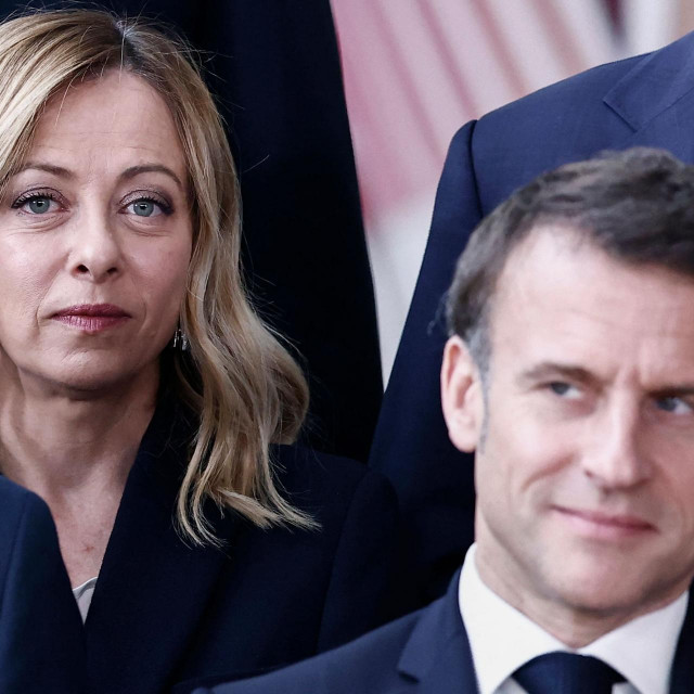 Giorgia Meloni i Emmanuel Macron
