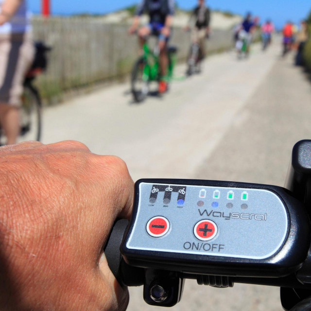 Električni bicikl (ilustracija)