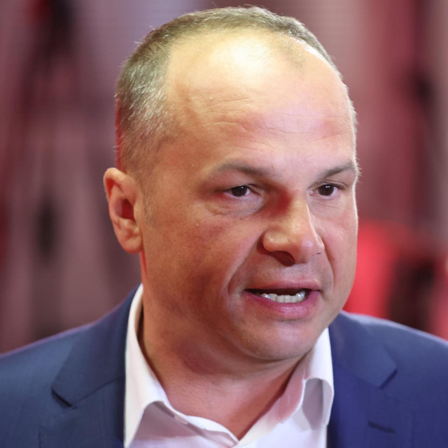 Siniša Hajdaš Dončić