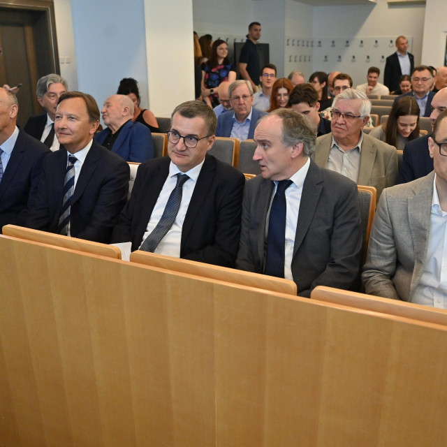 Predstavljanje novog diplomskog studija na FER-u