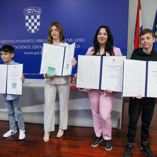 Niko Vitlić, Adrijana Deva, Anna Šimić, Niko Jajčević
 