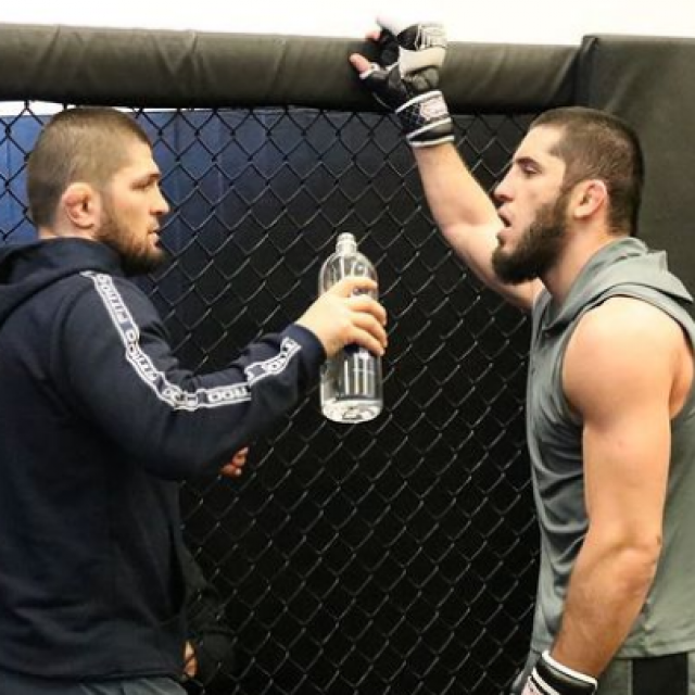 Khabib Nurmagomedov i Islam Makhachev