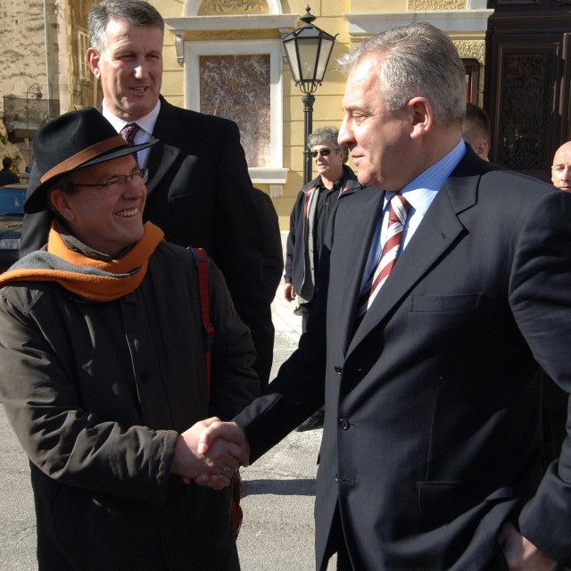 Jerko Rošin, Željko Jerkov i Ivo Sanader uoči svečane akademije povog 95 godina Hajduka 11.veljače 2006.godine

 