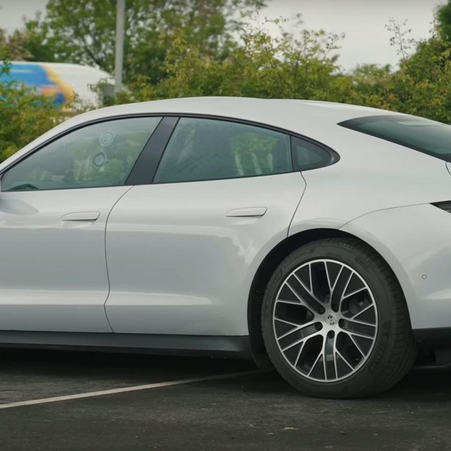 Test dosega električnih automobila