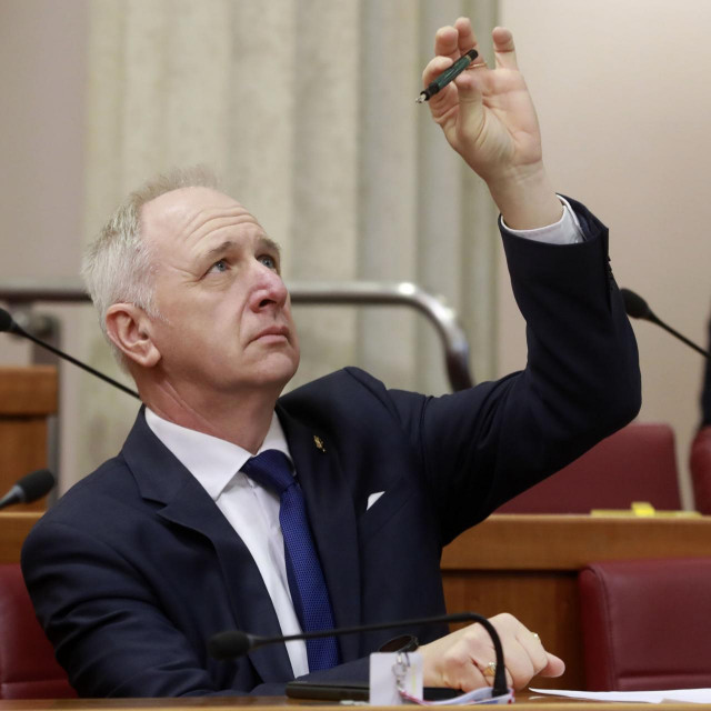 Andro Krstulović Opara
 