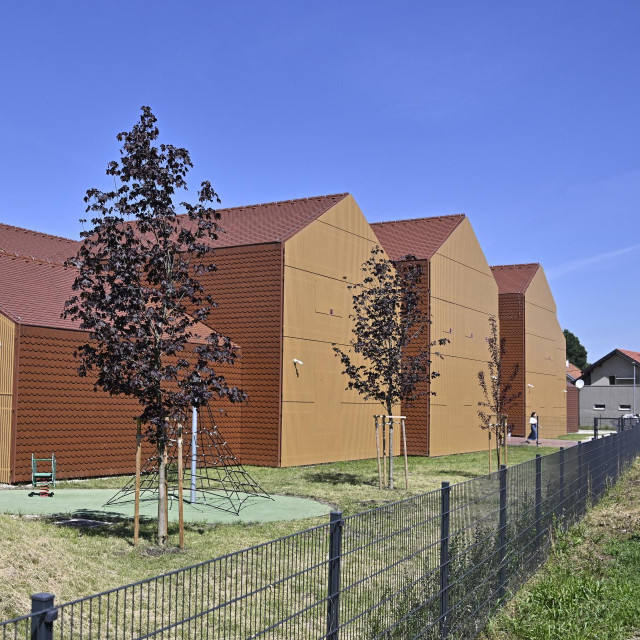 Vrtiić Zrno, Ivanja-Reka
 
