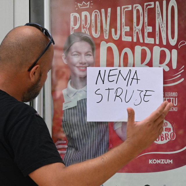 Cijela Dalmacija ostala je bez struje zbog raspada elektroenergetskog sustava