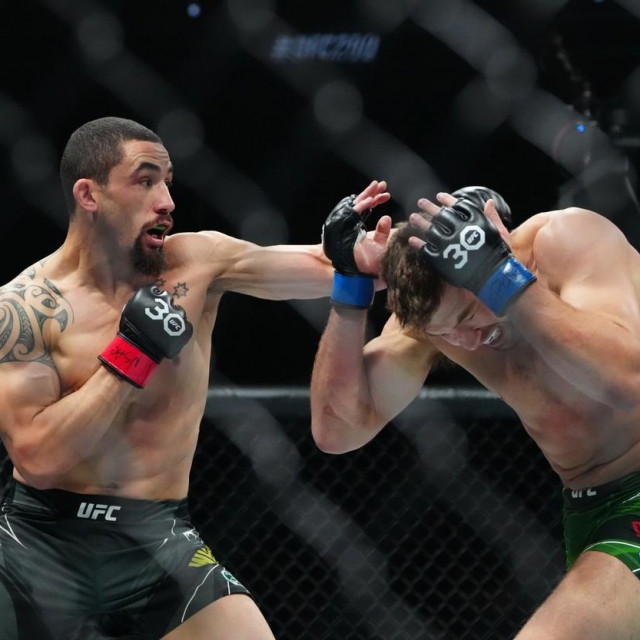 Robert Whittaker vs. Dricus Du Plessis