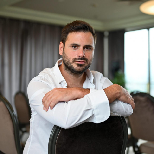 Stjepan Hauser nije supio muzicirati sa Celine Dion na pozornici