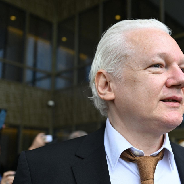 Julian Assange