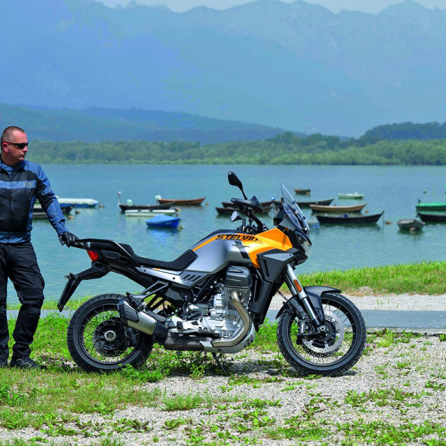 Moto Guzzi Stelvio