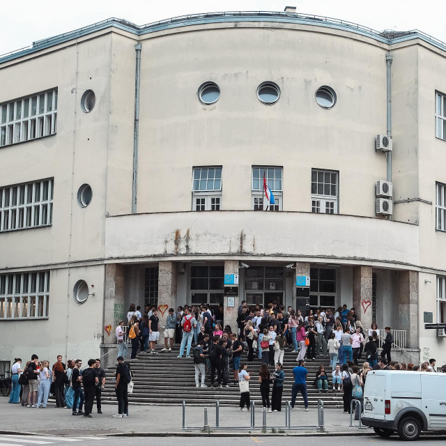 Maturanti Klasične i XVI. gimnazije