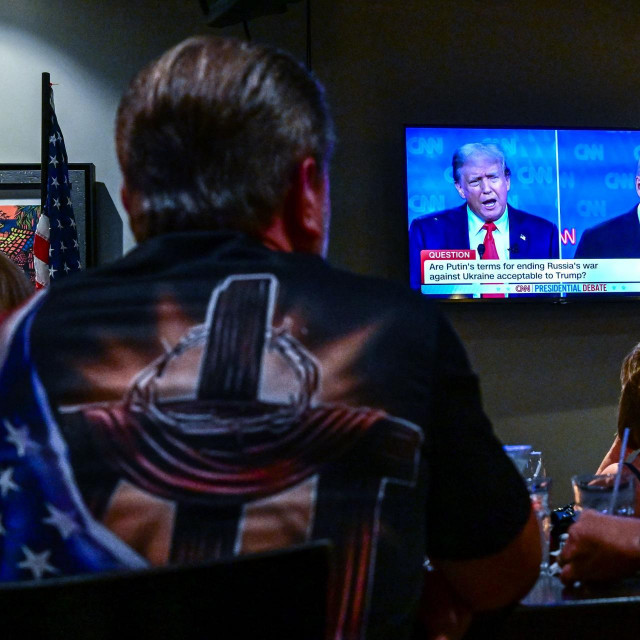 Amerikanci prate debatu