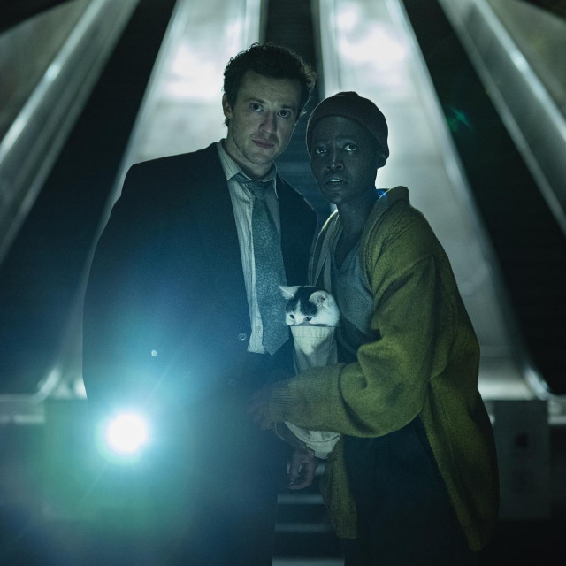 Joseph Quinn i Lupita Nyong‘o u filmu ”Mjesto tišine: Dan prvi”