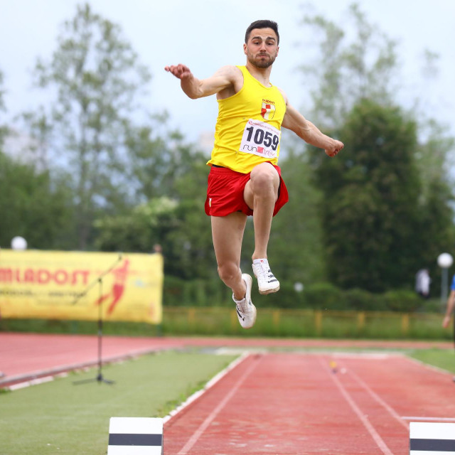 Filip Pravdica, skok u dalj