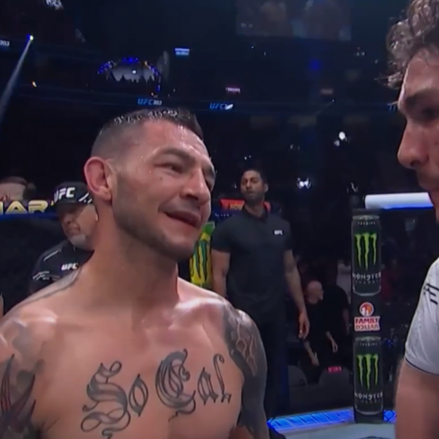 Cub Swanson (lijevo) i Andre Fili (desno)