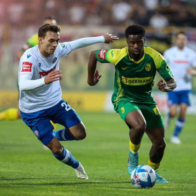 Emmanuel Ekong protiv Hajduka