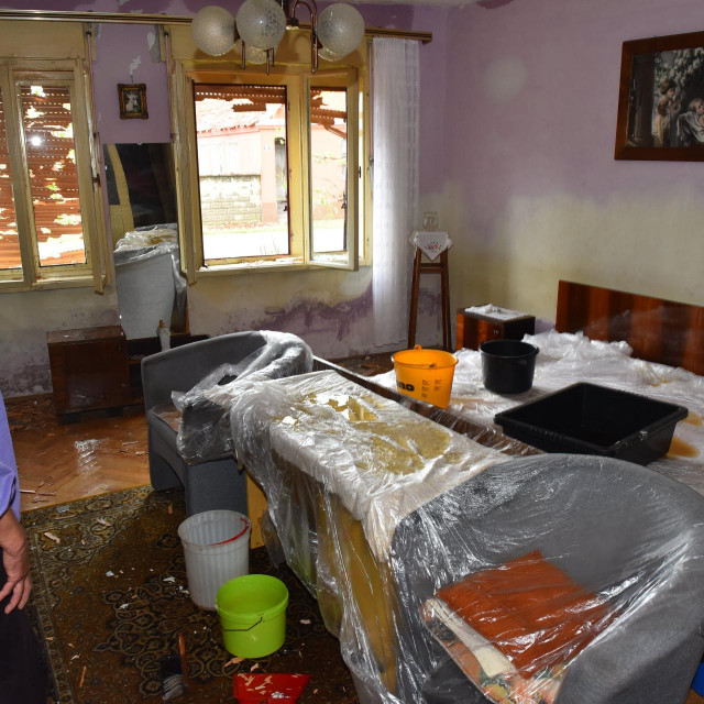 Uništena kuća mještanke Đurđe Lešić