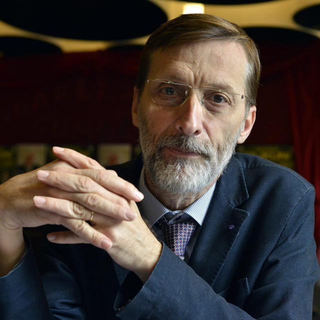 Miro Gavran, hrvatski dramatičar, romanopisac, pripovjedač