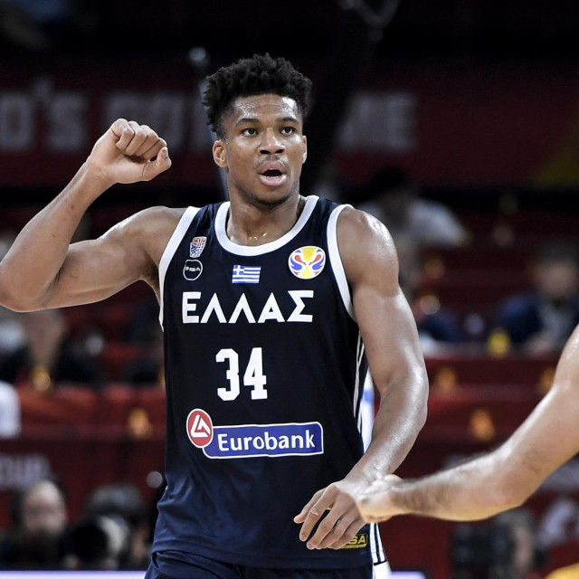 Giannis Antetokounmpo i Kostas Sloukas
