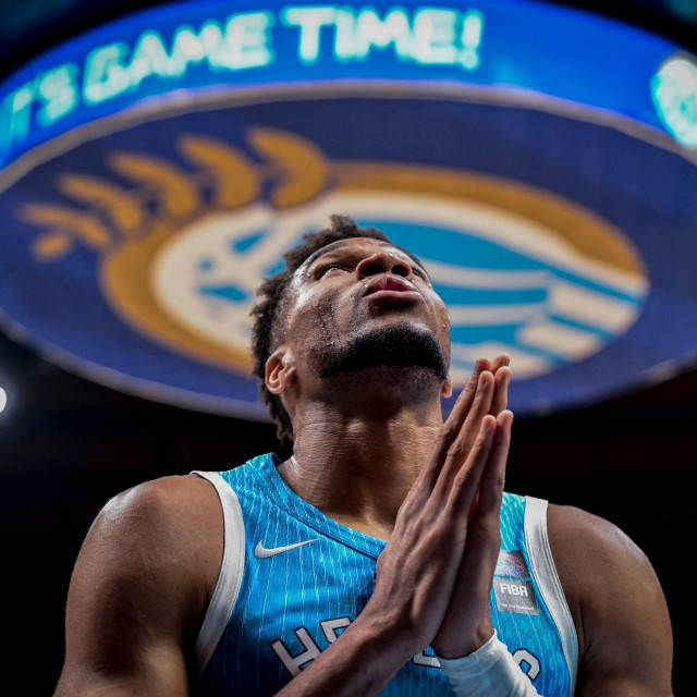 Giannis Antentokoumpo nije niti ulazio u igru