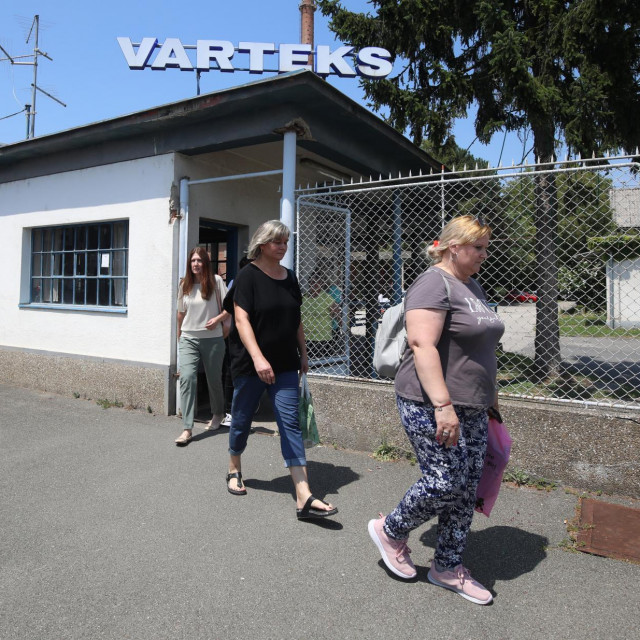 odlazak radnica iz tvornice