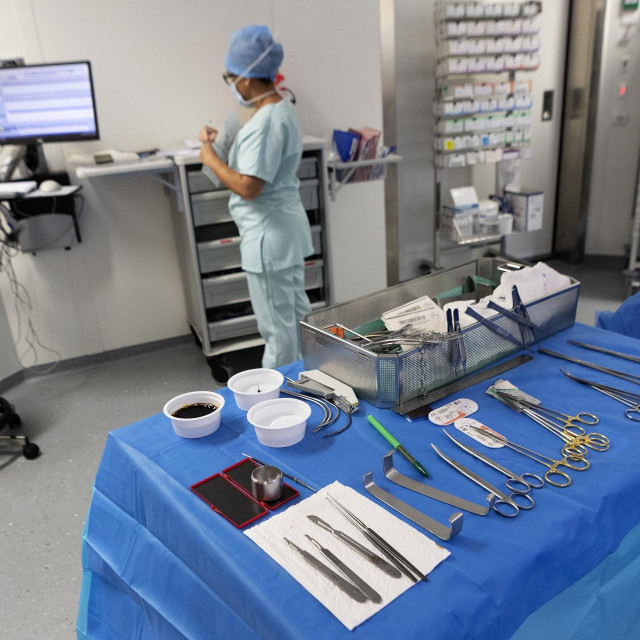 Plastična kirurgija, ilustracija