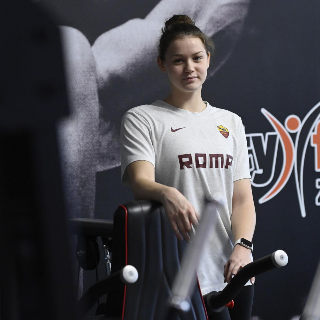 Jana Pavalić