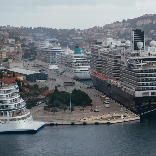 Kruzeri u Dubrovniku