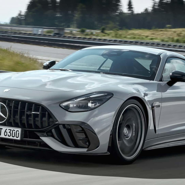 Mercedes-AMG GT63 PRO