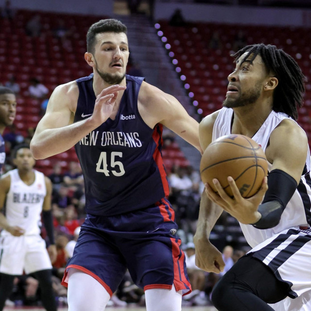 Karlo Matković je potpisao za Pelicanse u čijim redovima trenutno igra Ljetnu ligu