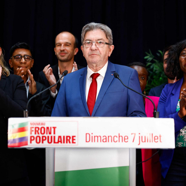 Čelnik Nepokorene Francuske Jean-Luc Melenchon sa saveznicima