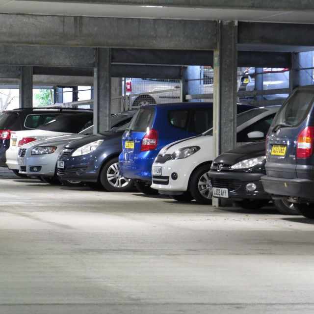 Parkiralište, ilustracija