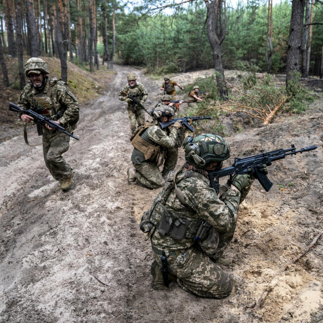 Ukrajinski vojnici, obuka, arhivska fotografija